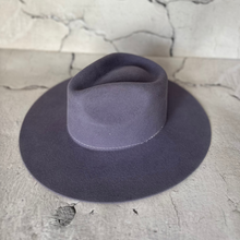 Cargar imagen en el visor de la galería, CUSTOM HAT