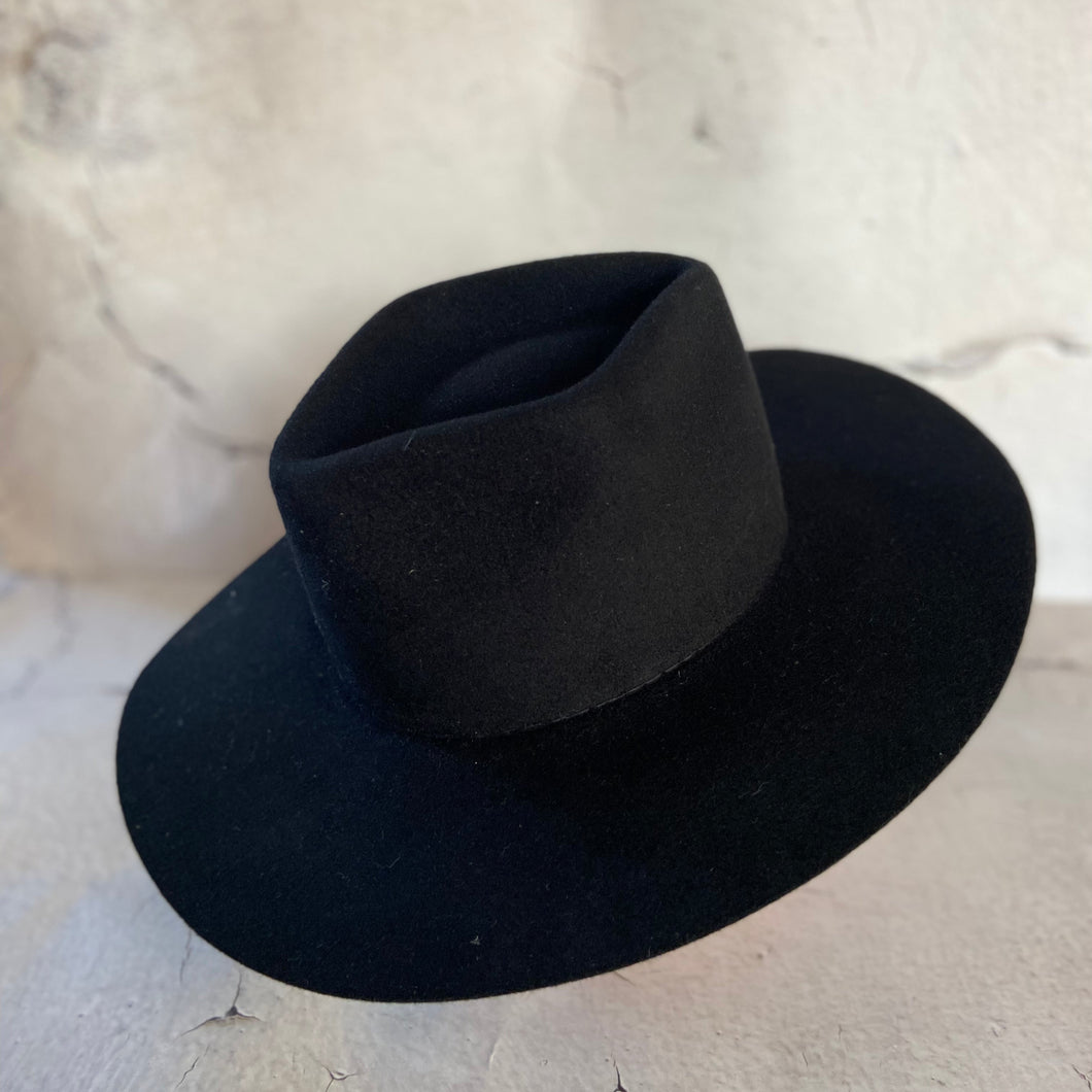 CUSTOM HAT
