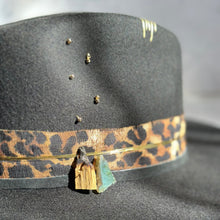 Afbeelding in Gallery-weergave laden, Wild Essence