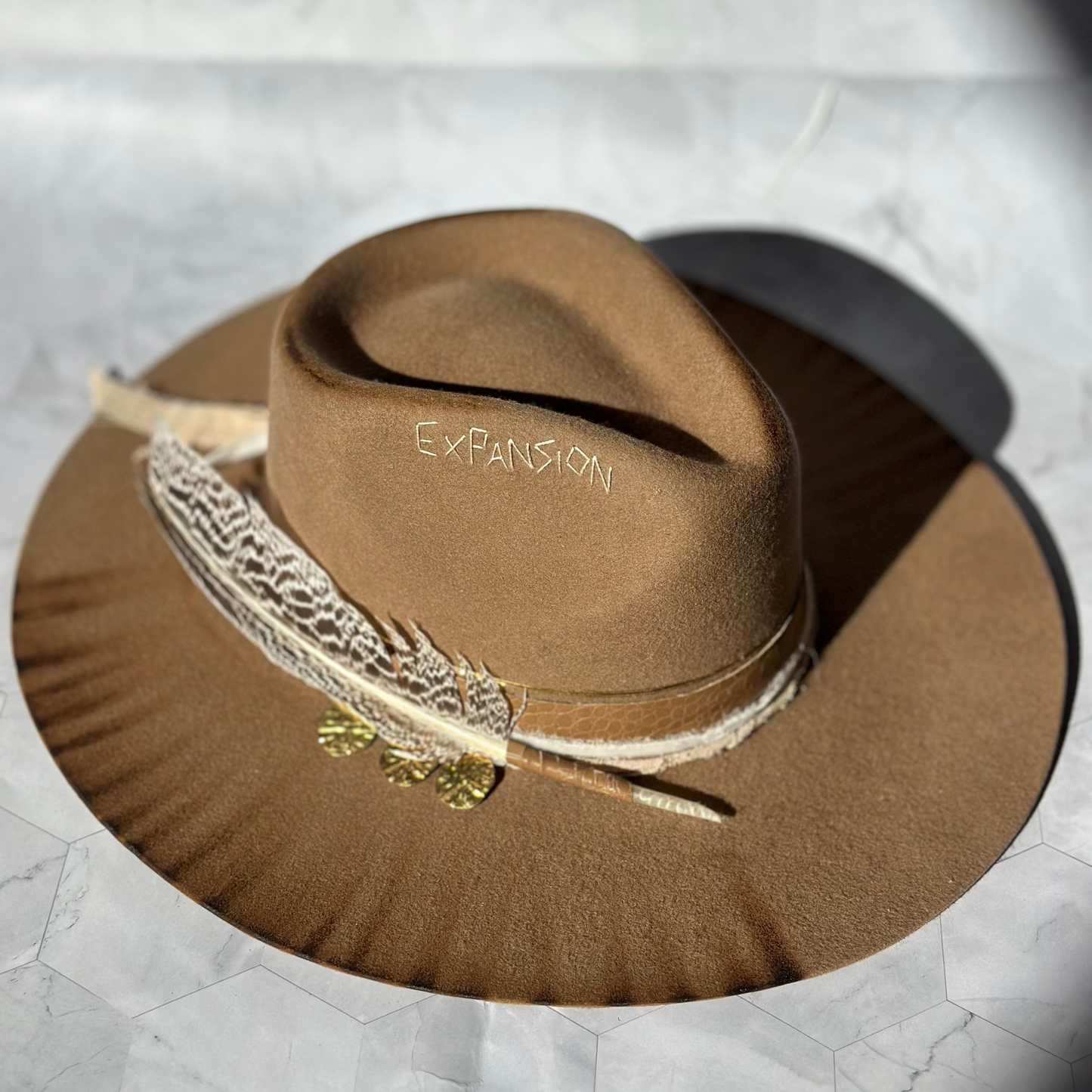 CUSTOM HAT ✦
