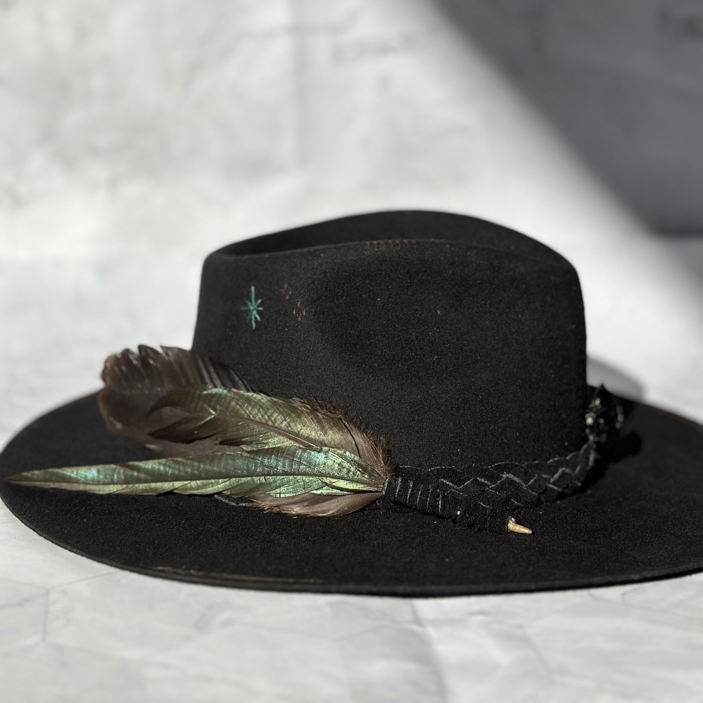 CUSTOM HAT ✦