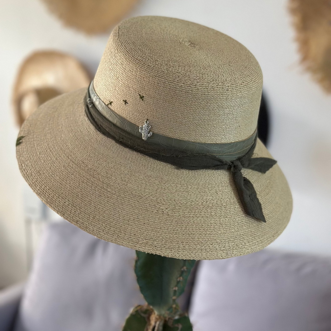 Cactus bucket