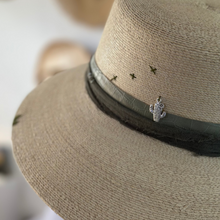 Load image into Gallery viewer, Cactus bucket