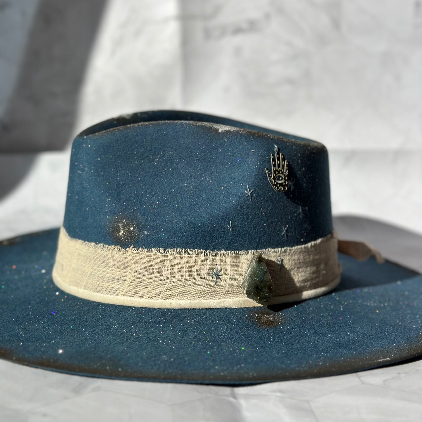 CUSTOM HAT ✦